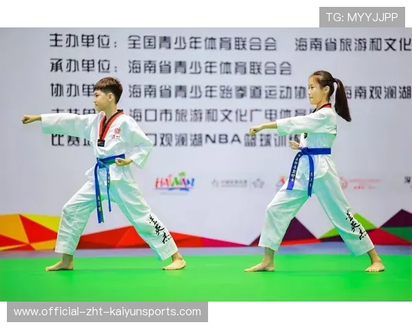 跆拳道飞踢的精彩瞬间：从技艺到极限的巅峰表现