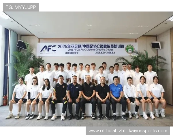 足球夏训营吸引海外教练交流战术理念,足球夏令营wbf 足球夏训营吸引海外教练交流战术理念,足球夏令营wbf